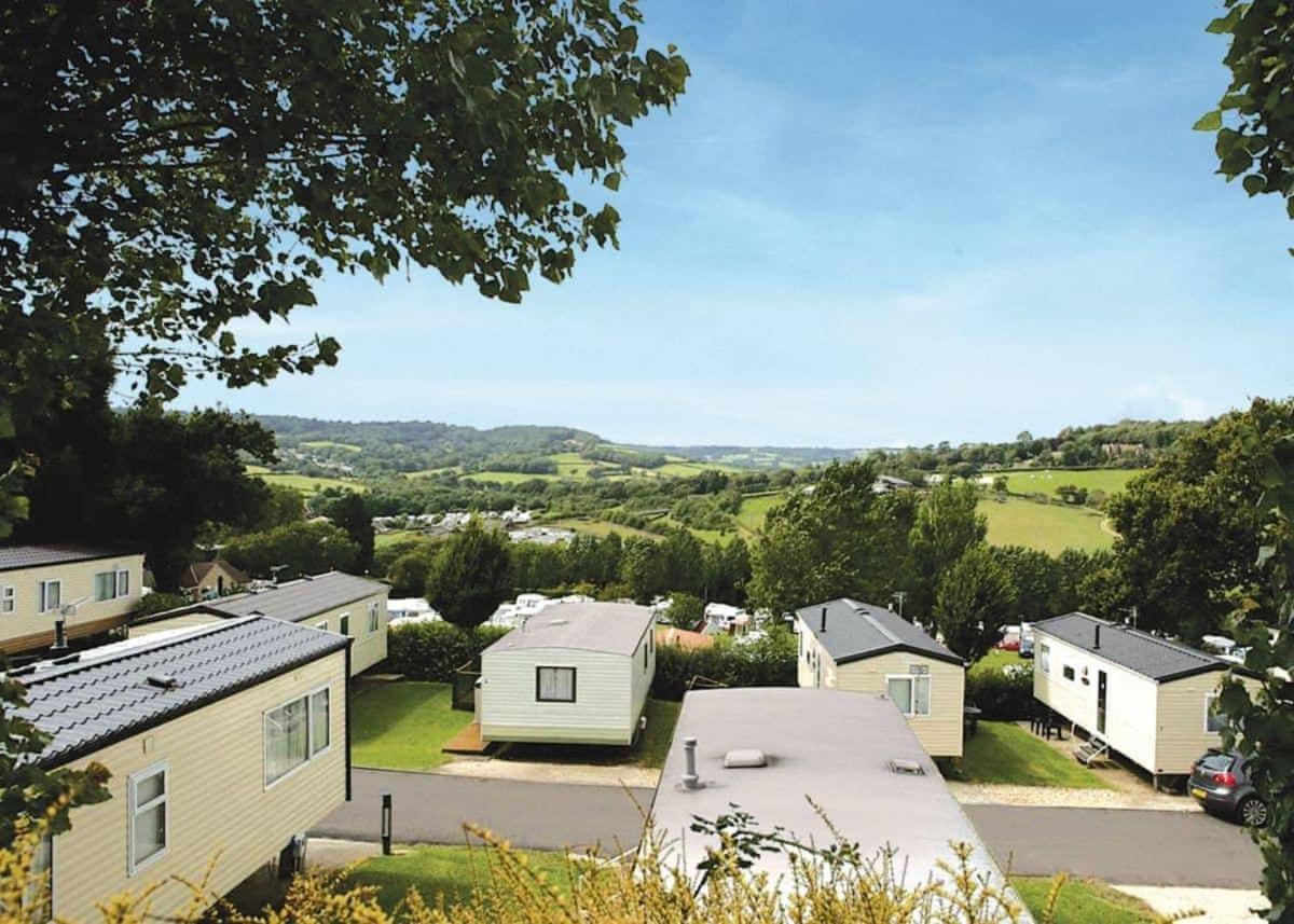 Newlands Park Hotel Charmouth Exterior photo